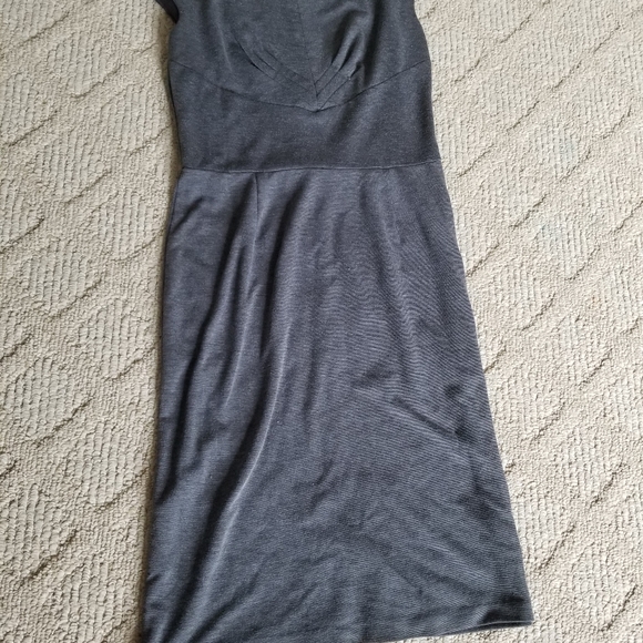 4 pairs of Career Woman dresses - Picture 3 of 13